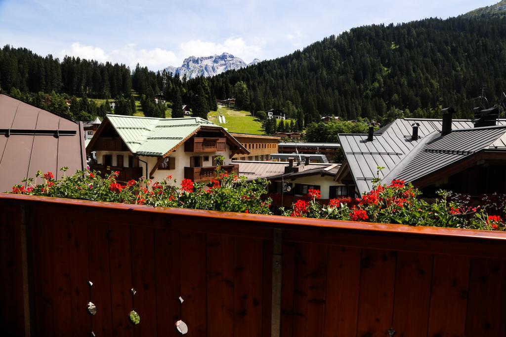 Dolomiti Hotel Cozzio Madonna 部屋 写真